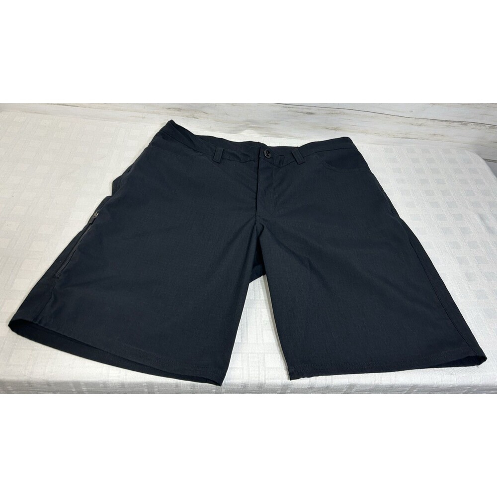 Under Armour Storm Covert TAC Tactical Shorts Men Size 40 Black Long 1316941